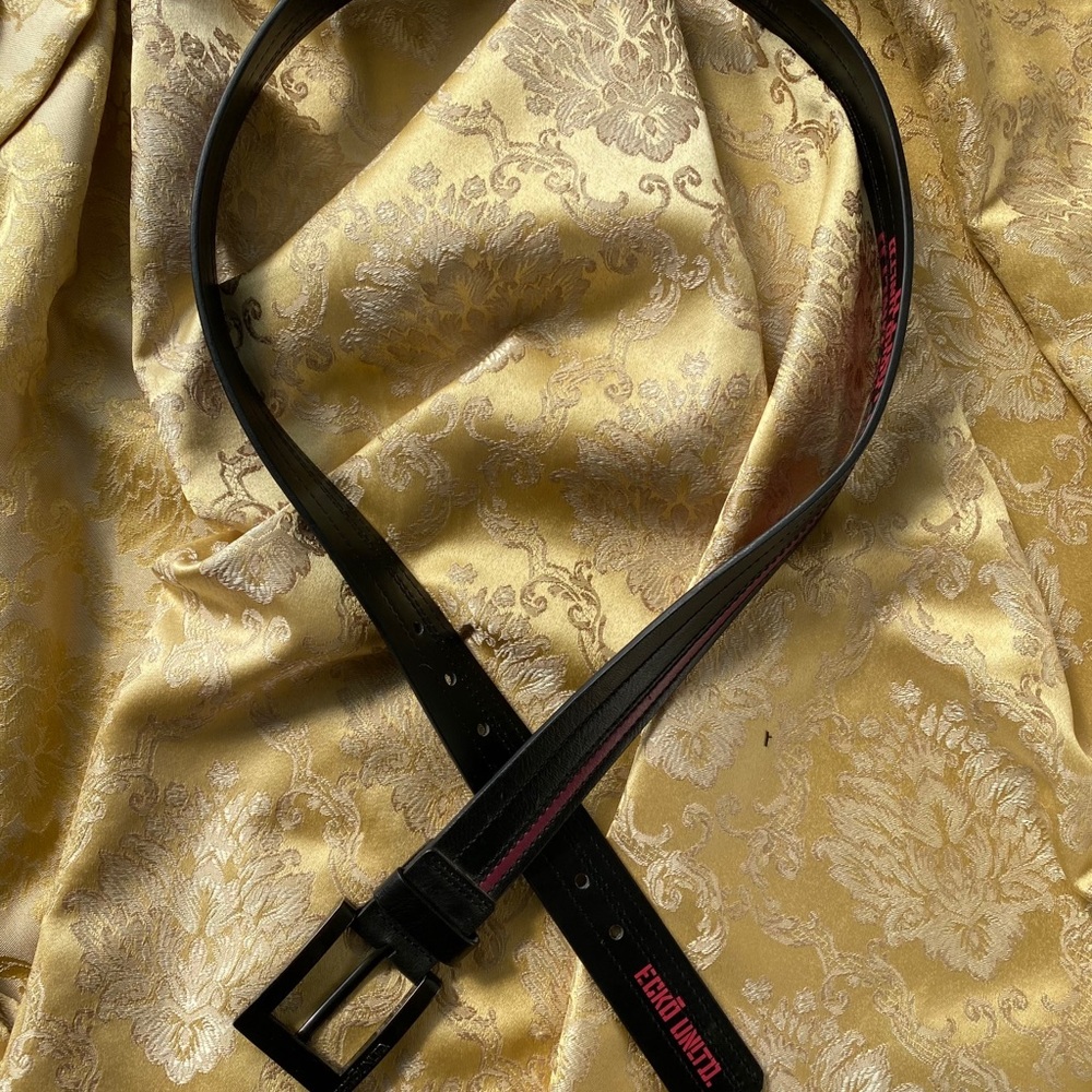 New Men’s ECKŌ Unlimited Black Belt w/Red Stripe
